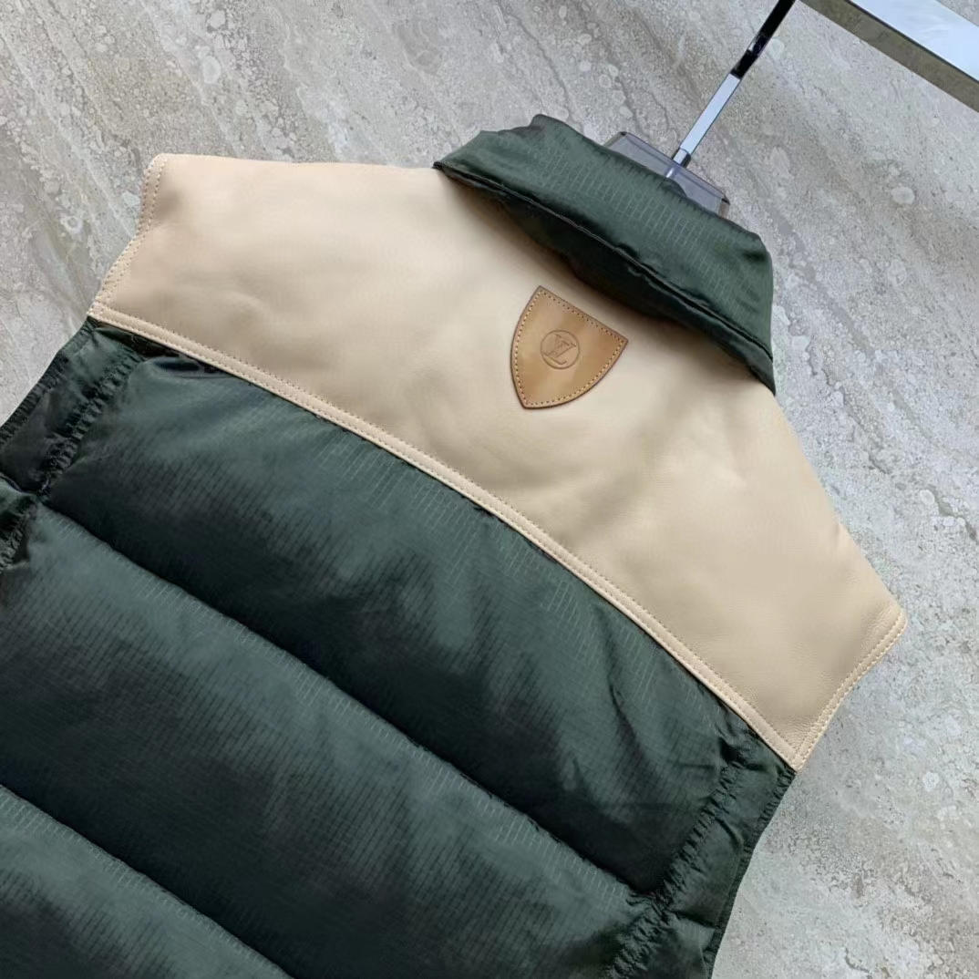 Louis Vuitton LV Men Leather Accent Sleeveless Puffer Jacket Khaki Beige Regular Fit
