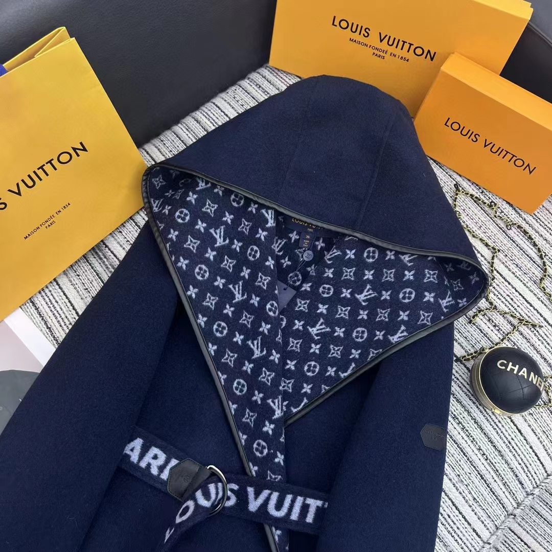 Louis Vuitton LV Women Signature Double Face Short Wrap Coat Wool Silk Blue Regular Fit