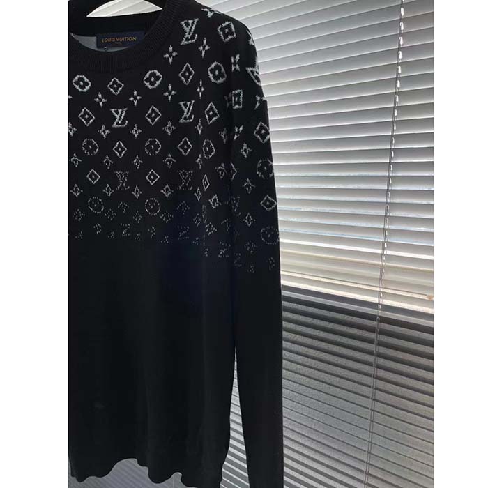 Louis Vuitton Men LV Lvse Monogram Degrade Crewneck Cotton Black White Slightly Loose Fit
