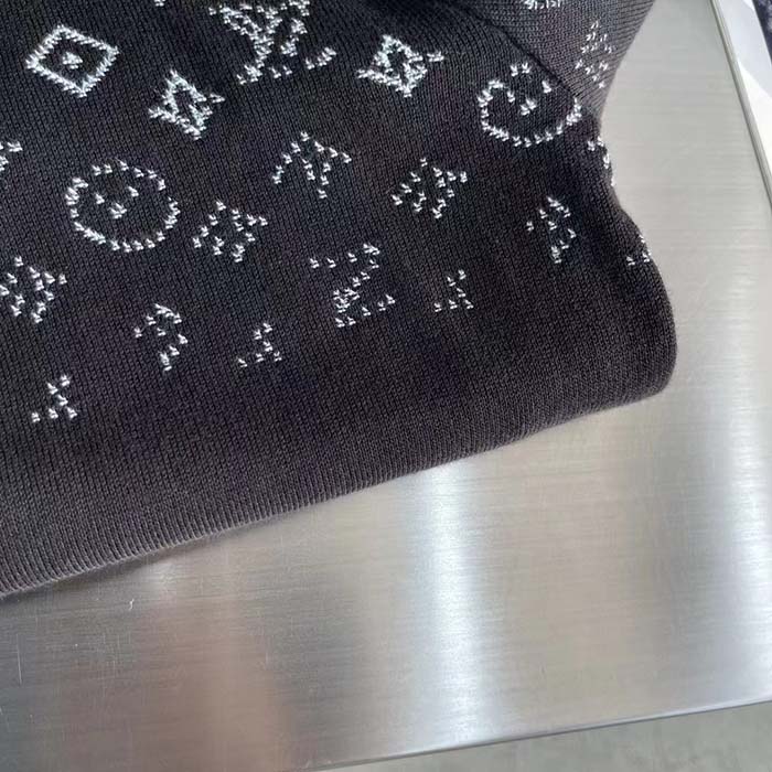 Louis Vuitton Men LV Lvse Monogram Degrade Crewneck Cotton Black White Slightly Loose Fit