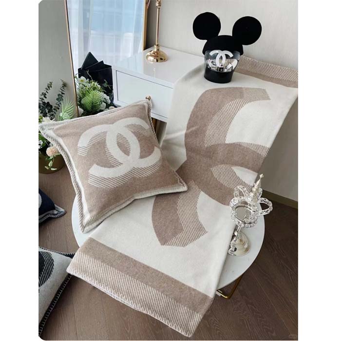 Chanel Unisex CC Cotton Wool Tweed Beige Sandy Multifunction Scarf Blanket