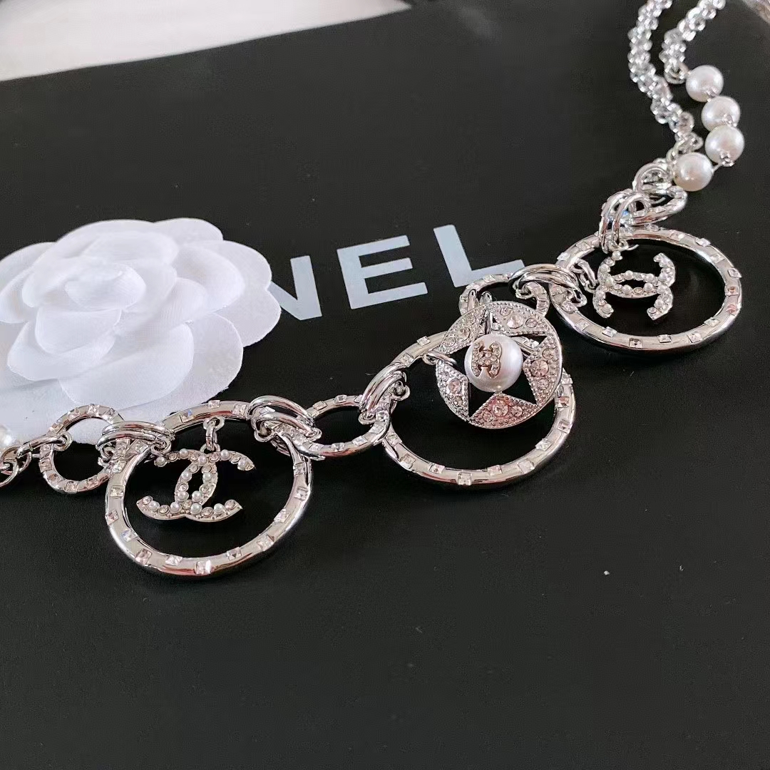 Chanel Women CC Chain Belt Metal Glass Pearls Imitation Pearls Strass Silver Pearly White Crystal