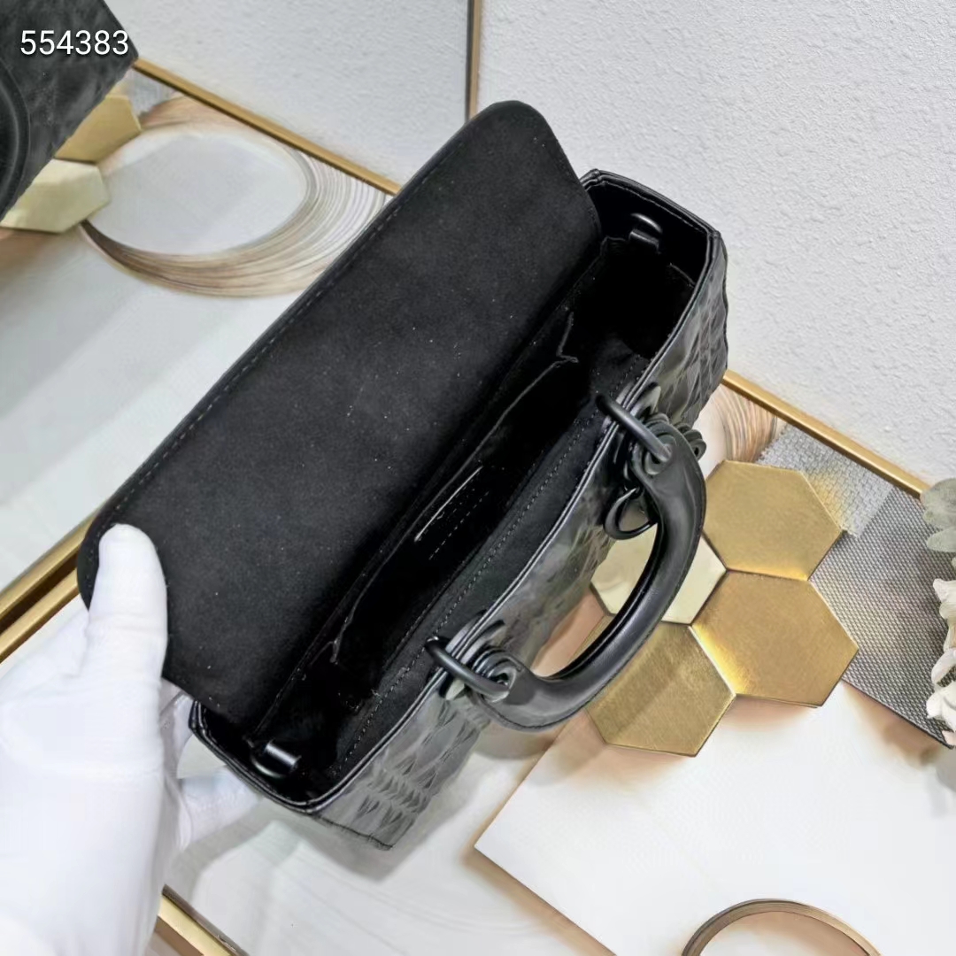 Dior Women CD Medium Lady D-Joy Bag Black Cannage Calfskin Diamond Motif Reference M0540SNEA_M900
