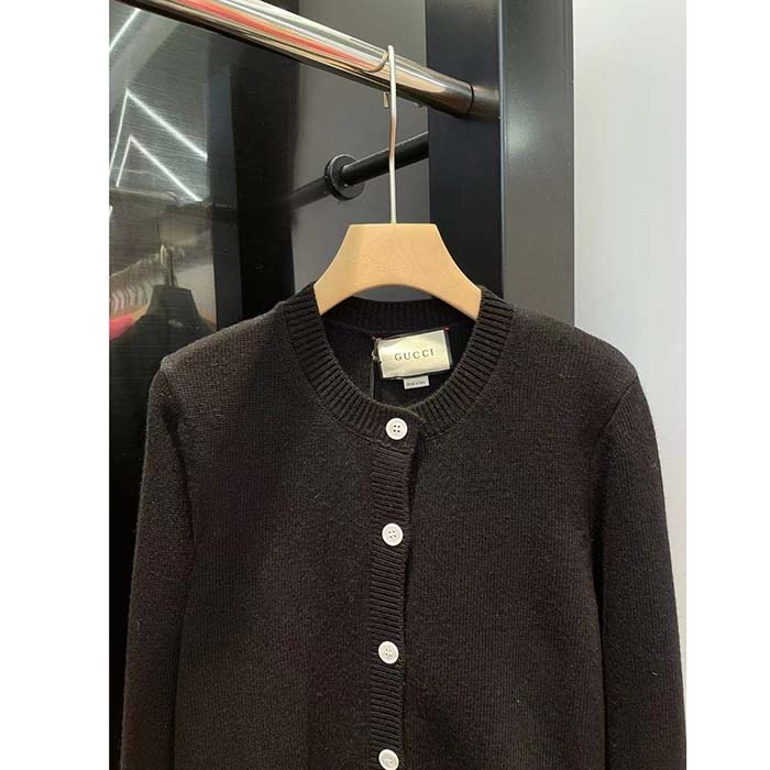 Gucci Women GG Extra Fine Wool Cardigan Black Horsebit Intarsia V-Neck Two Front Pockets