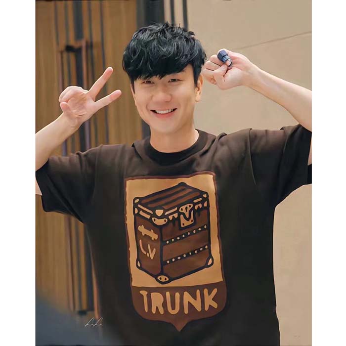 Louis Vuitton Men LV Short-Sleeved Cotton Intarsia Crewneck Staple Fit Ribbed Collar Compact Knit
