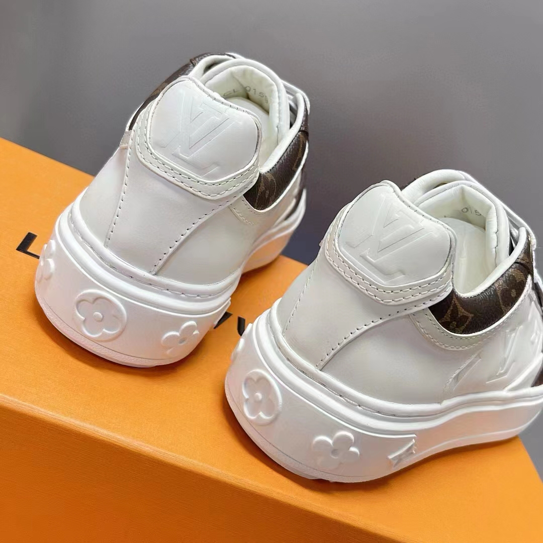 Louis Vuitton Unisex LV Trainer Sneaker White Calf Leather Patent Monogram Canvas