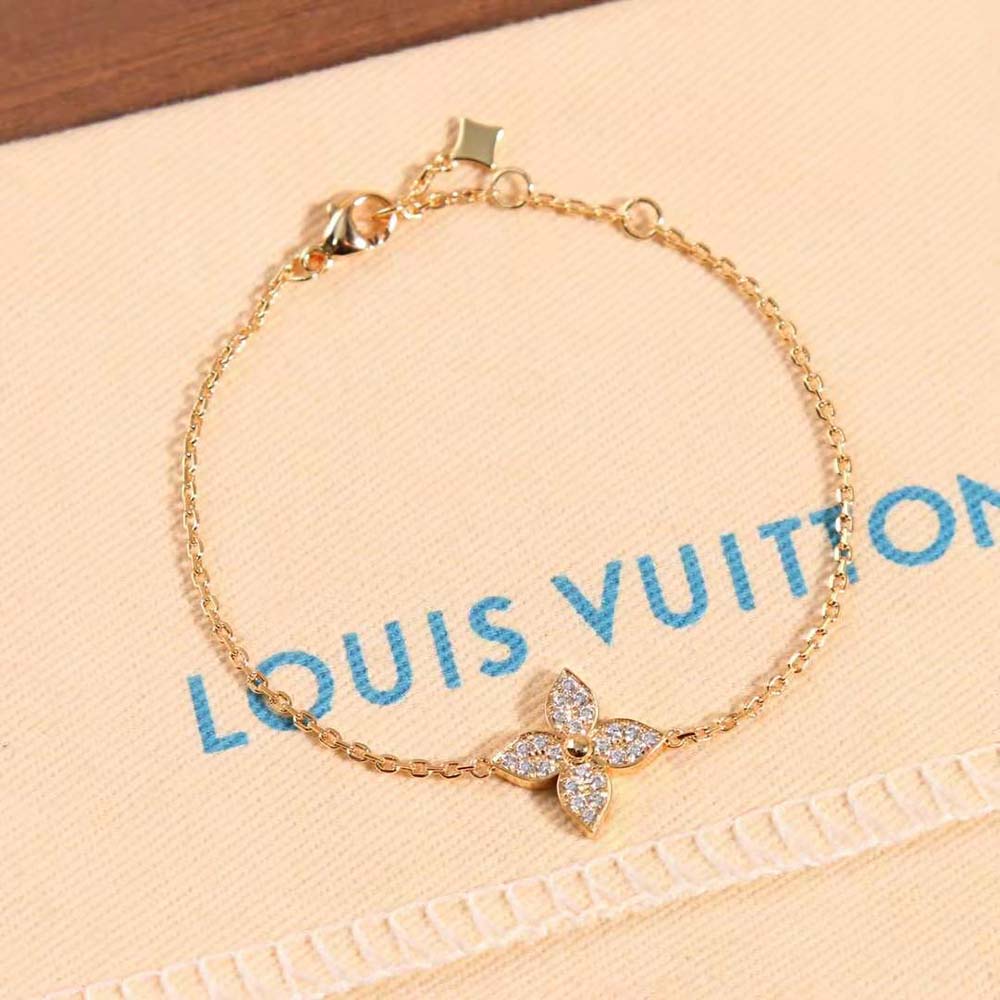 Louis Vuitton Women Idylle Blossom Bracelet Pink Gold and Diamonds