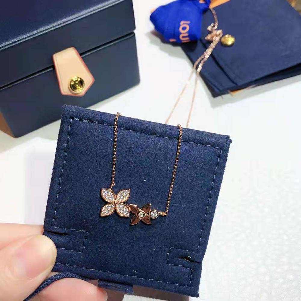 Louis Vuitton Women Idylle Blossom Necklace in Pink Gold