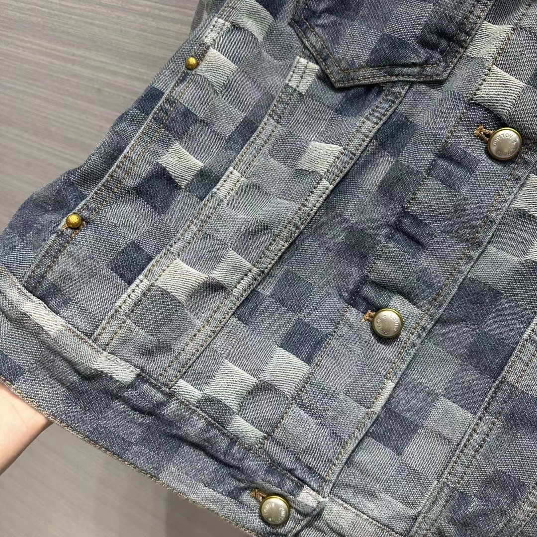 Louis Vuitton Men LV Runaway Damier Classic Denim Jacket Regular Fit Allover Damoflage Jacquard