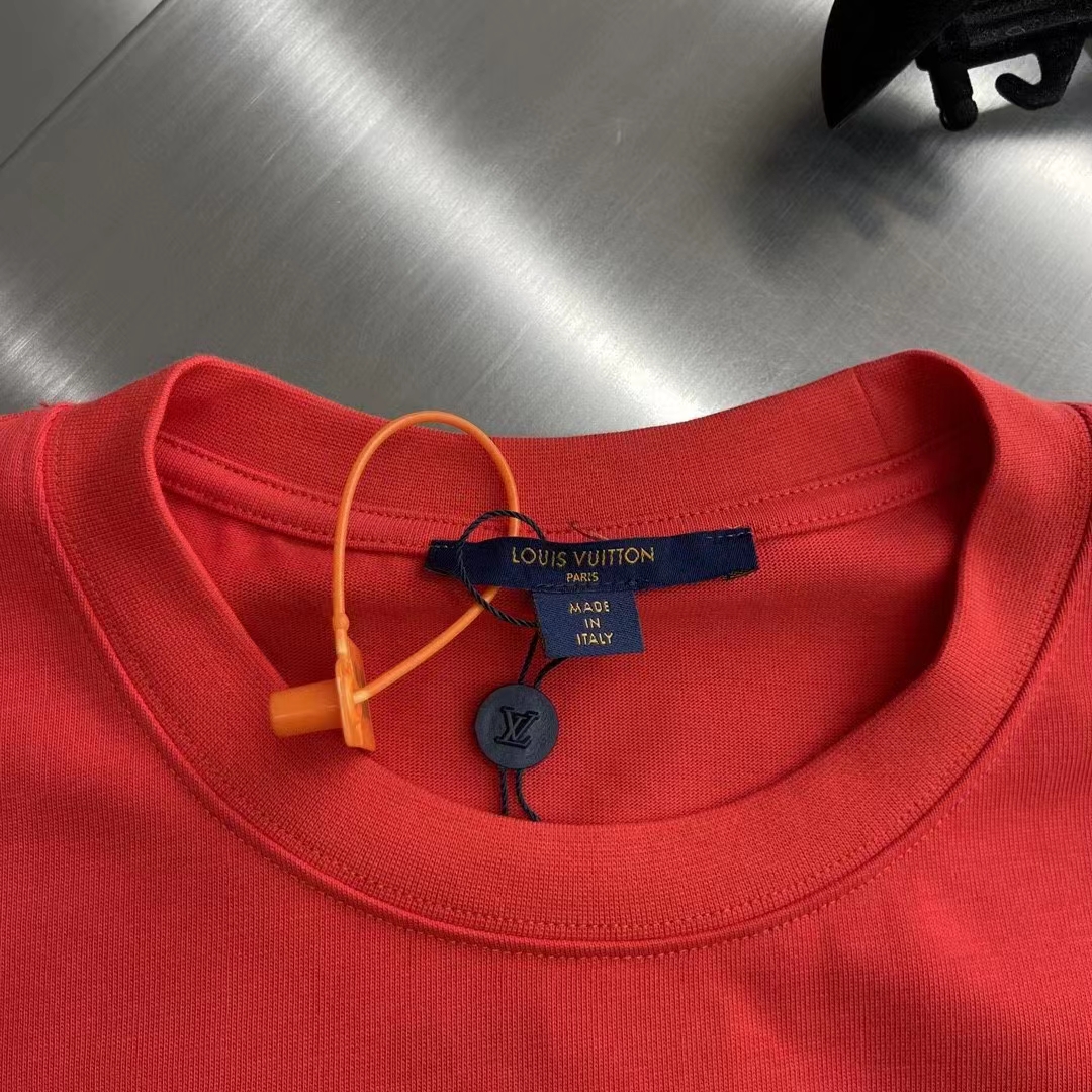 Louis Vuitton Men LV SKI Short-Sleeved Cotton T-Shirt Regular Fit Cherry Red Cotton