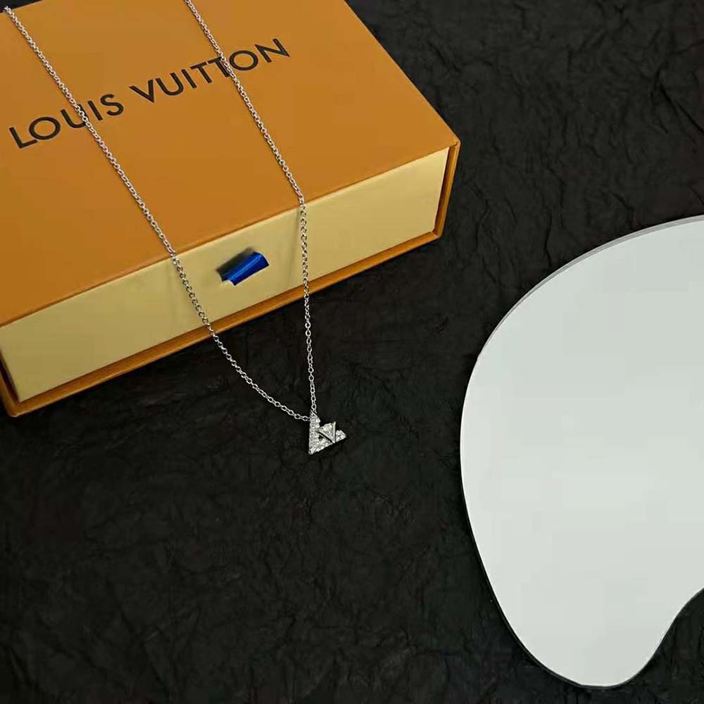 Louis Vuitton Women LV Volt One Pendant in White Gold