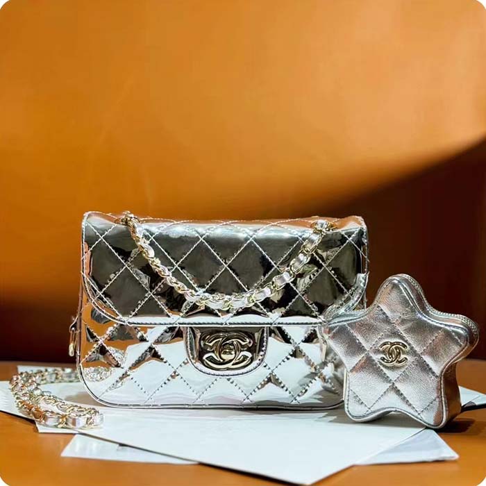 Chanel Women CC 22 Mini Flap Bag Star Coin Purse Mirror Metallic Calfskin Gold