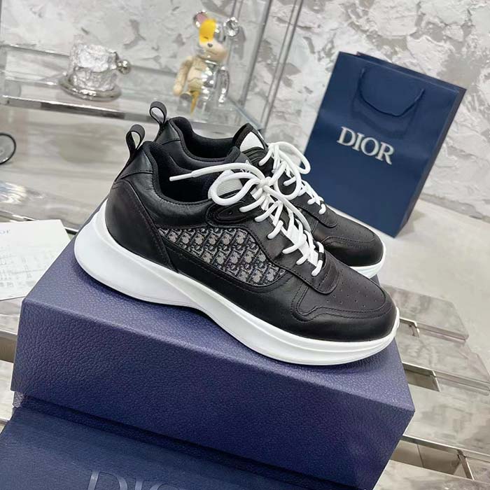 Dior Unisex B25 Runner Sneaker Black Smooth Calfskin Beige Oblique Jacquard Reference: 3SN299ZIR_H965