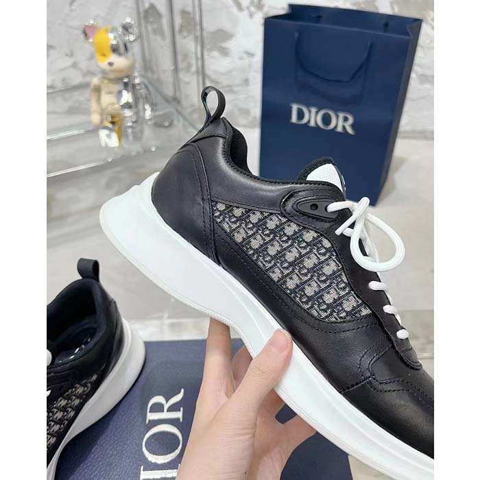 Dior Unisex B25 Runner Sneaker Black Smooth Calfskin Beige Oblique Jacquard Reference: 3SN299ZIR_H965