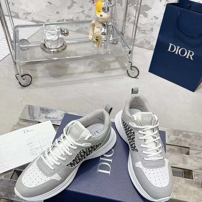 Dior Unisex B25 Runner Sneaker Grey White Smooth Calfskin Beige Black Oblique Jacquard Reference: 3SN299ZIR_H165