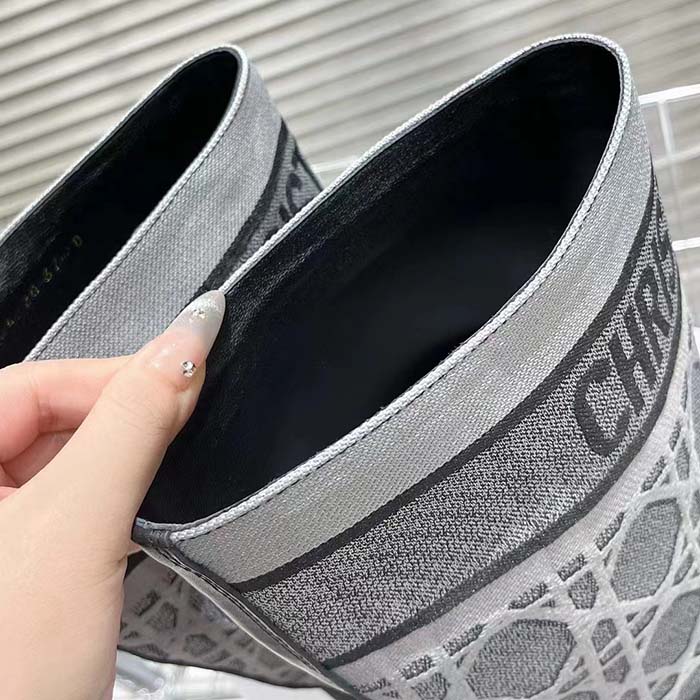 Dior Women CD D-Major Ankle Boot Black Calfskin Gray Embroidered Cannage Cotton Reference: KCI981CGY_S48X