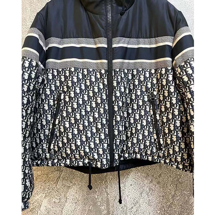 Dior Men CD Reversible Cropped Puffer Jacket Blue Ecru Dior Oblique Quilted Technical Taffeta