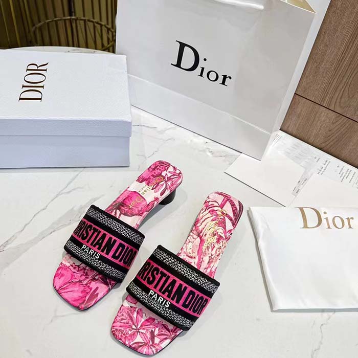 Dior Women Dway Heeled Slide Rani Pink Multicolor Embroidered Cotton Toile De Jouy Voyage Motif Reference: KCQ902VOY_S66P