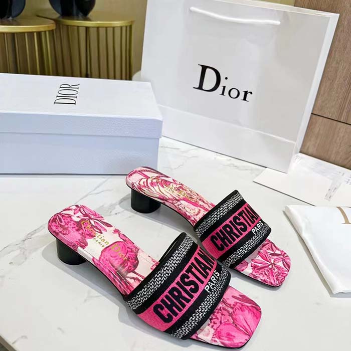 Dior Women Dway Heeled Slide Rani Pink Multicolor Embroidered Cotton Toile De Jouy Voyage Motif Reference: KCQ902VOY_S66P