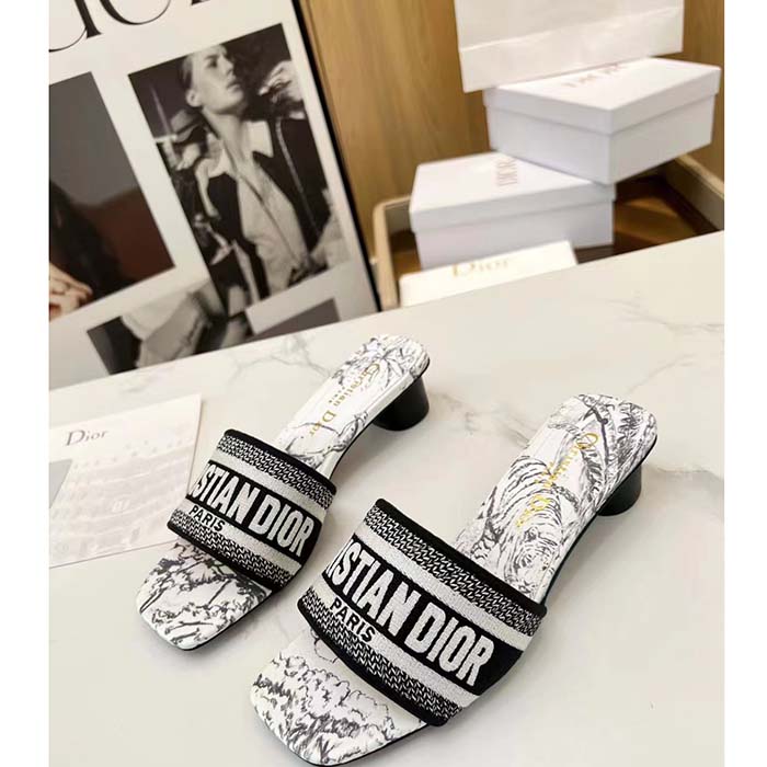 Dior Women Dway Heeled Slide White Black Embroidered Cotton Toile De Jouy Voyage Motif Reference: KCQ902VOY_S15W