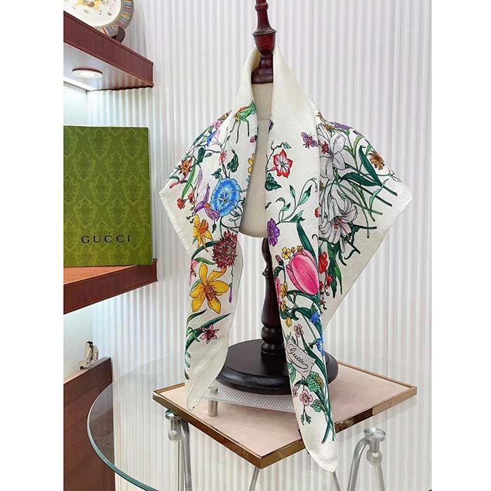 Gucci Women GG Flora Print Silk Carré Multicolor White Twill