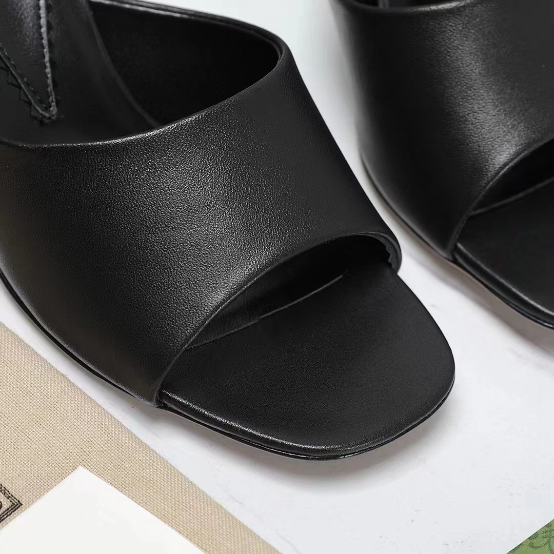 Gucci Women Interlocking G Heel Slide Black Leather Mid 7.6 CM Heel