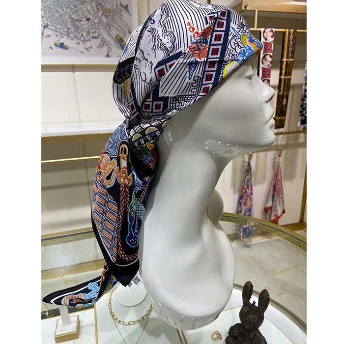 Hermes Women Super Silk Quest Detail Scarf 45 Twill