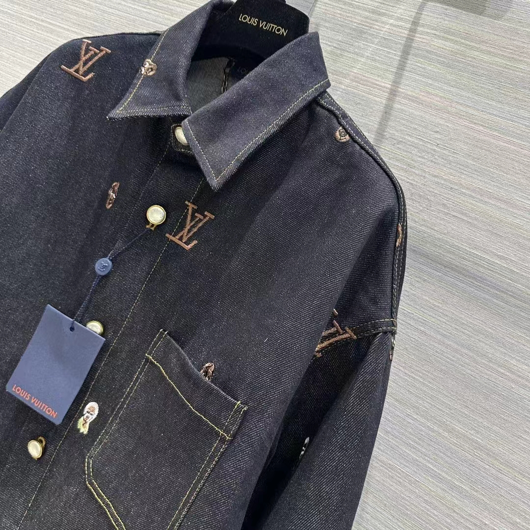 Louis Vuitton Men LV RUNWAY Embroidered Denim Overshirt Oversized Fit Indigo Cotton 1AFHVF