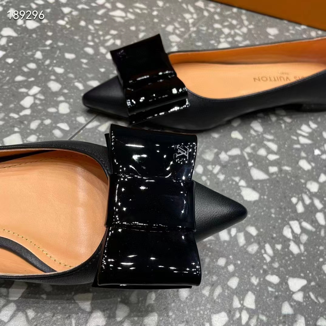 Louis Vuitton Women LV Blossom Flat Ballerina Black Patent Leather