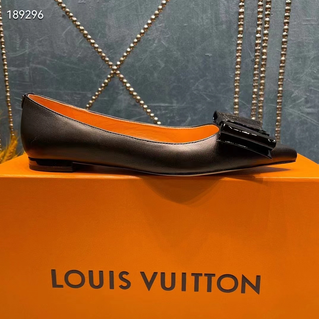 Louis Vuitton Women LV Blossom Flat Ballerina Black Patent Leather