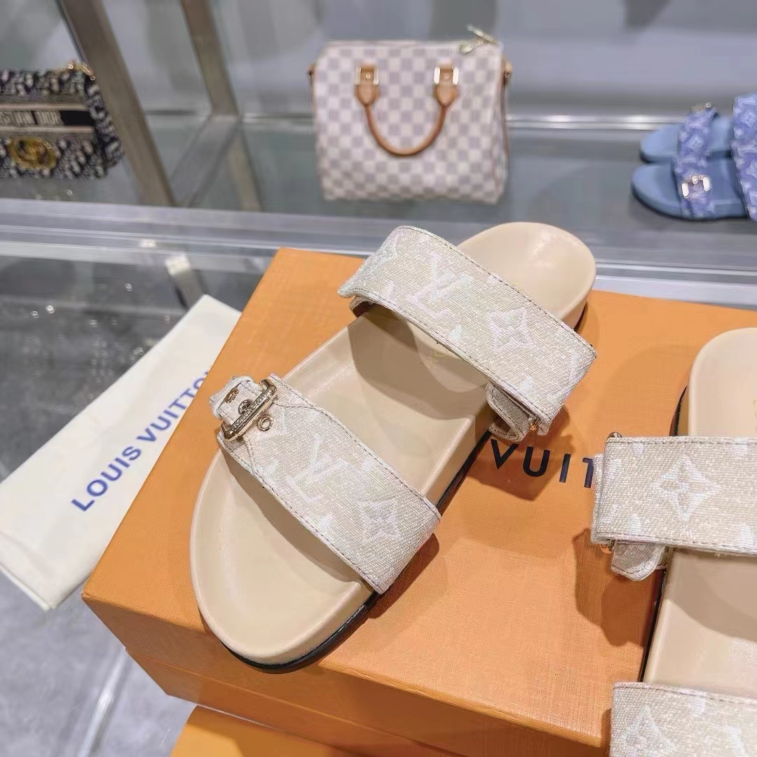 Louis Vuitton Women LV Bom Dia Flat Comfort Mule Beige Patent Monogram Canvas 1ACHYI