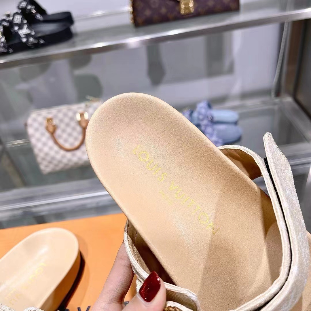 Louis Vuitton Women LV Bom Dia Flat Comfort Mule Beige Patent Monogram Canvas 1ACHYI