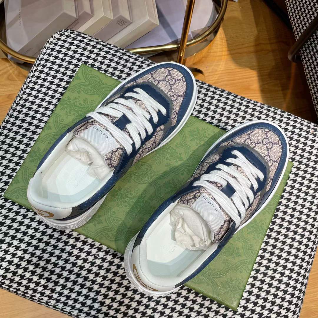 Gucci Unisex GG Sneaker Beige Blue GG Supreme Canvas Mid-Heel
