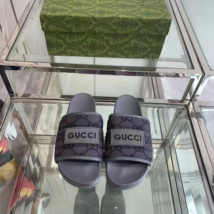 Gucci Unsiex GG Slide Sandal Black Ripstop Recycled Rubber Flat