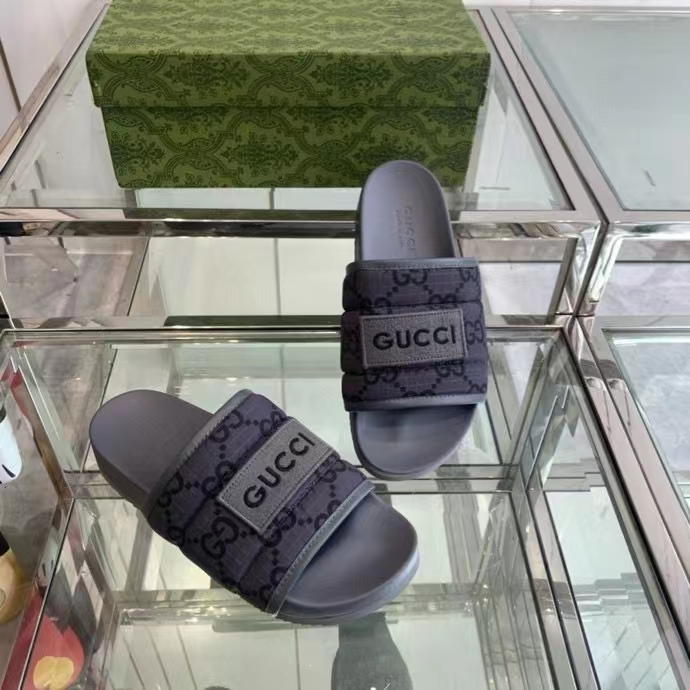 Gucci Unsiex GG Slide Sandal Black Ripstop Recycled Rubber Flat