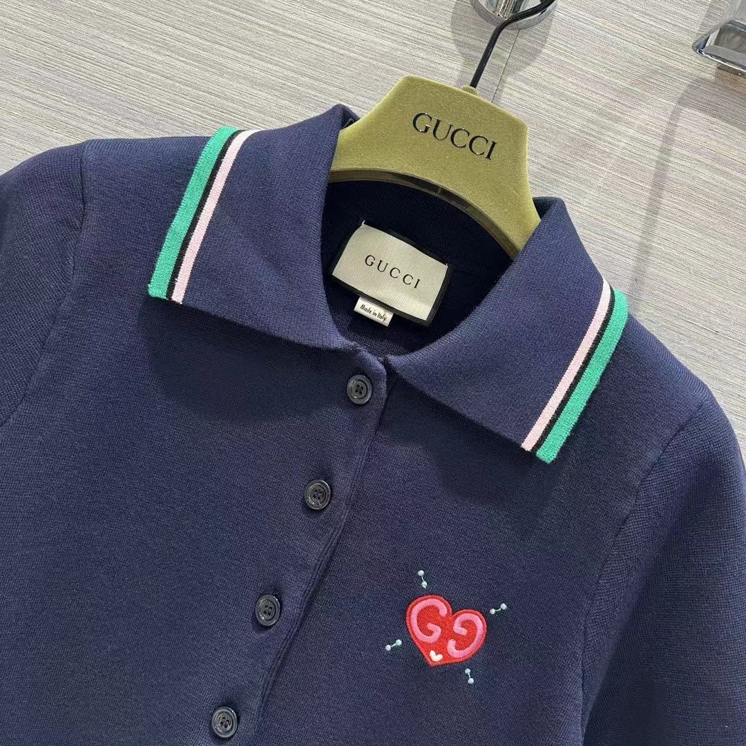 Gucci Women Fine Knit Dress Embroidery GG Heart Point Collar
