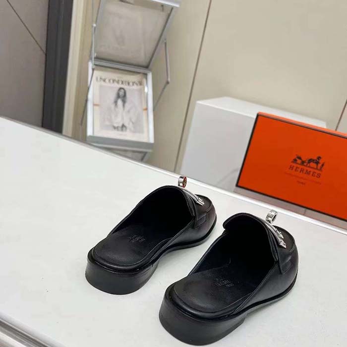 Hermes Unisex Iota Mule Noir Black Leather Oversized Kelly Buckle