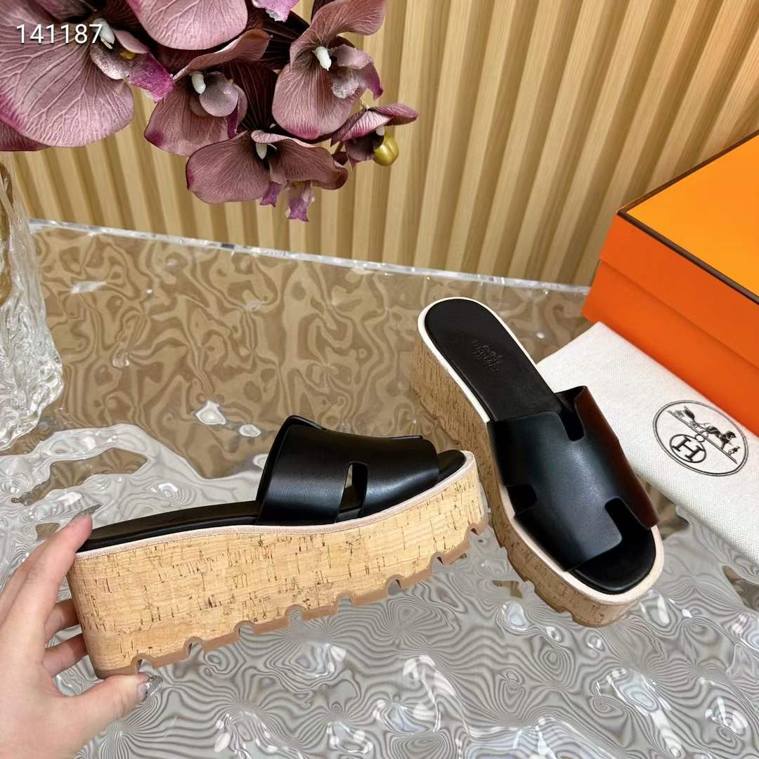 Hermes Women Eze 30 Sandal Natural Calfskin Black Rubber Sole
