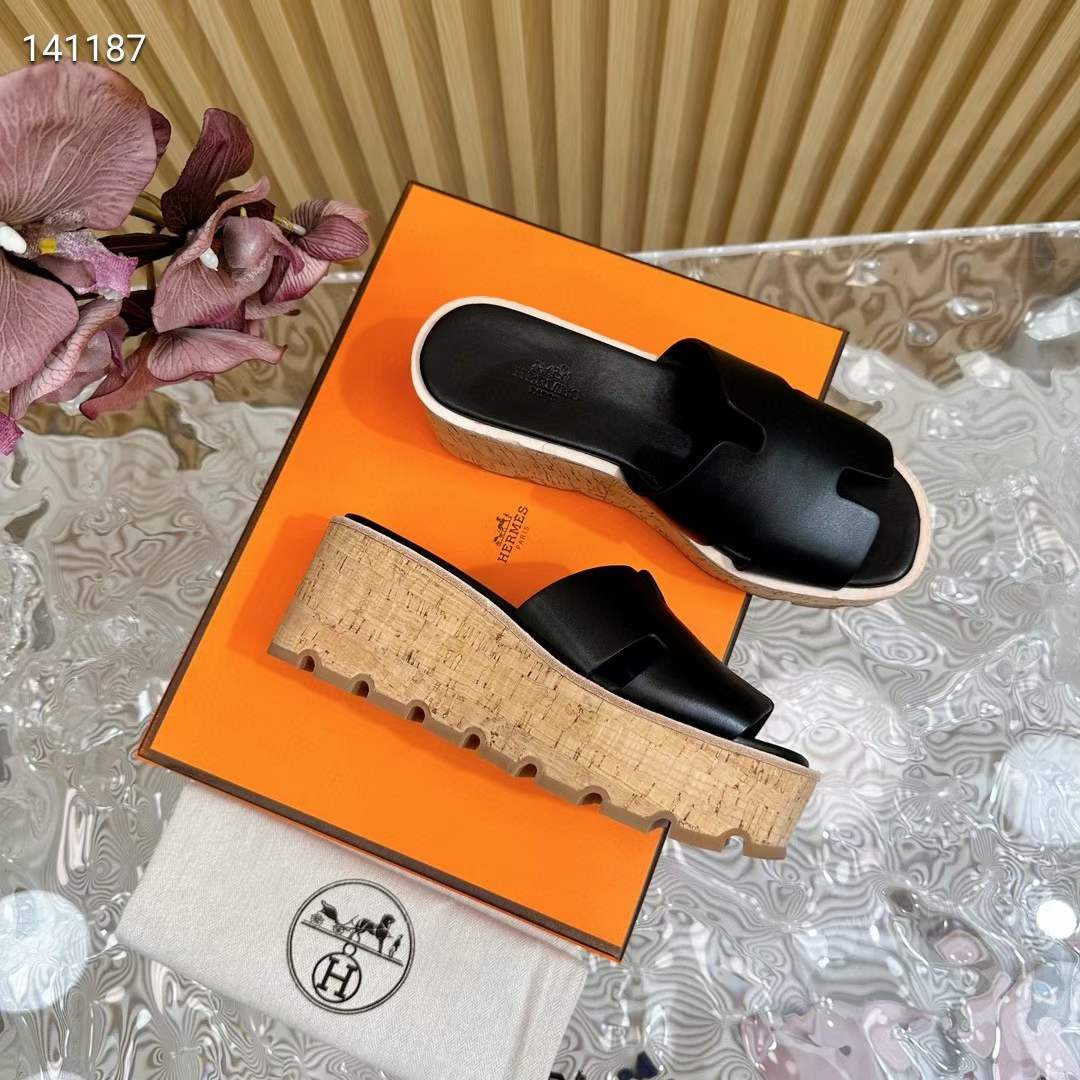 Hermes Women Eze 30 Sandal Natural Calfskin Black Rubber Sole