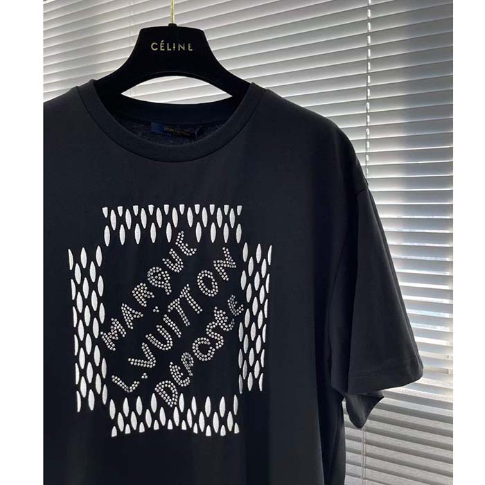Louis Vuitton LV Men Embroidered Signature Cotton T-Shirt Ribbed Collar Black 1AFJFH