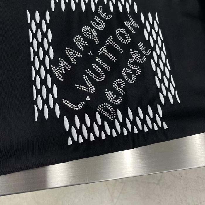 Louis Vuitton LV Men Embroidered Signature Cotton T-Shirt Ribbed Collar Black 1AFJFH