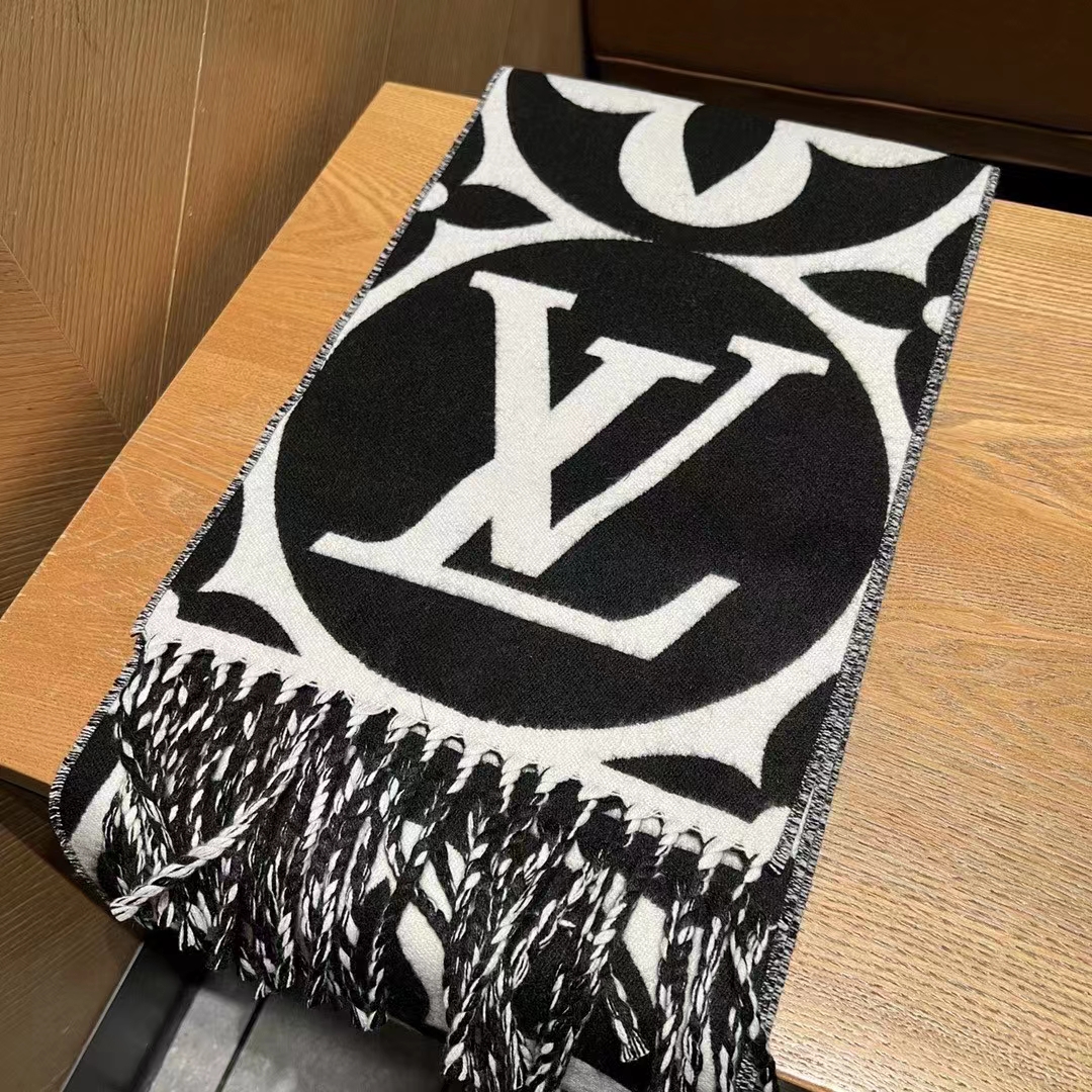 Louis Vuitton Unisex LV Medallion Scarf Black Wool Jacquard M79212
