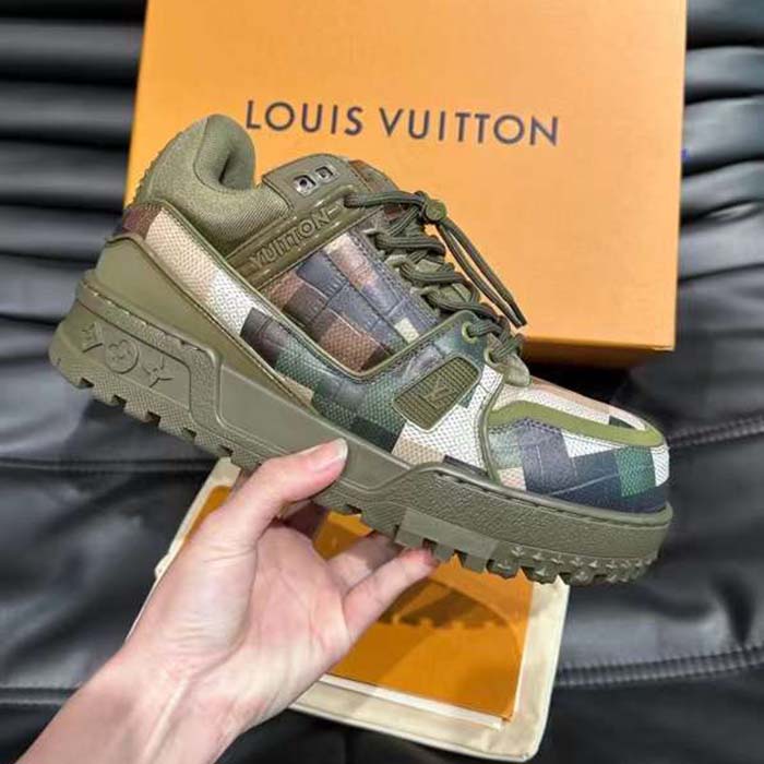Louis Vuitton Unisex LV Trainer Maxi Sneaker Khaki Green Calf Leather 1ACNCZ