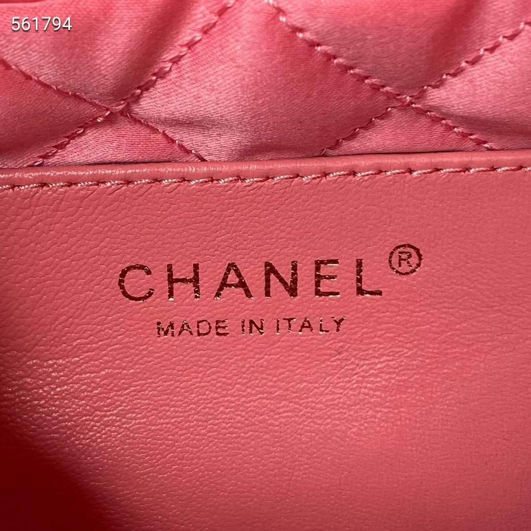 Chanel Women CC 22 Mini Handbag Shiny Calfskin Gold-Tone Metal Coral Pink