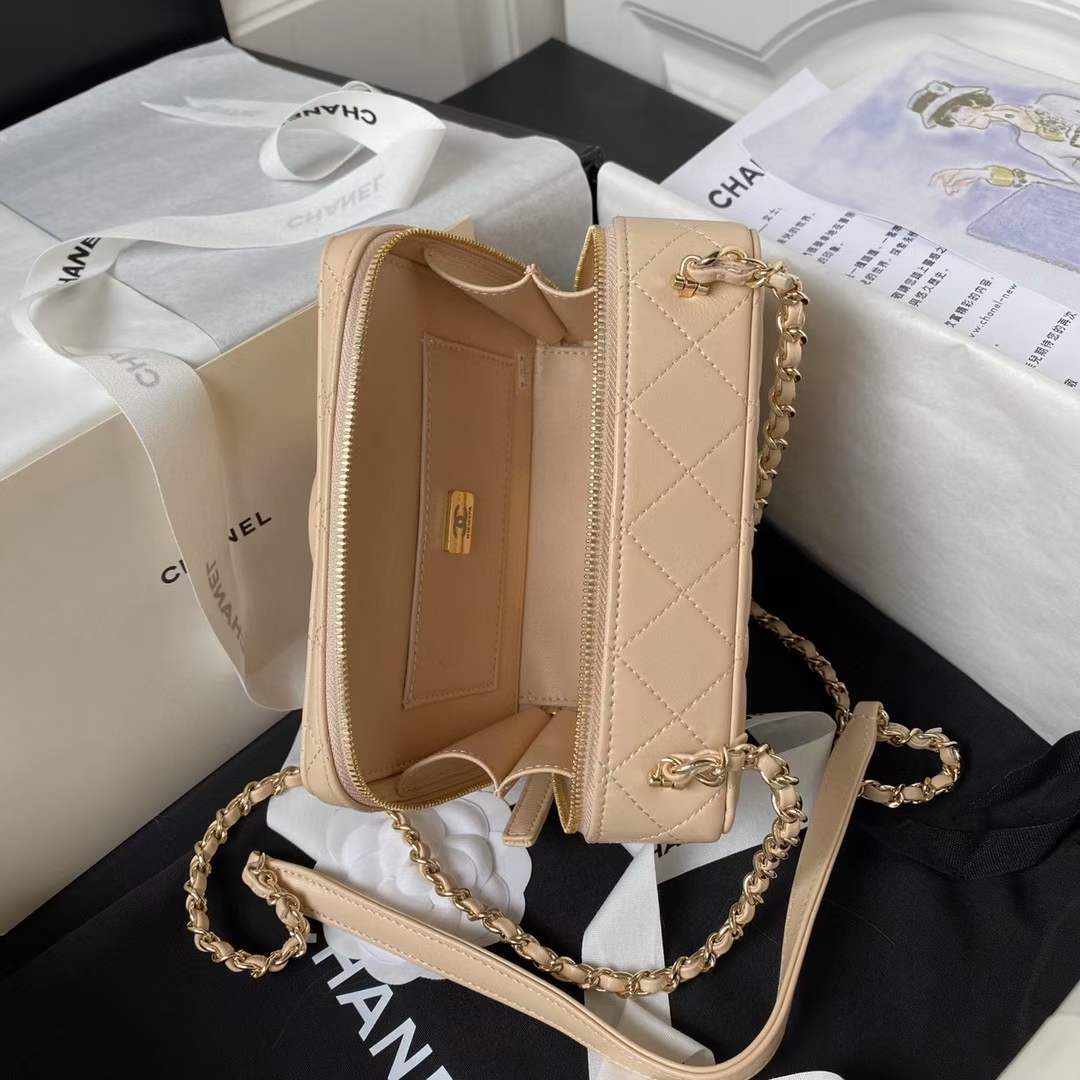 Chanel Women CC Camera Bag Lambskin Gold-Tone Metal Dark Beige