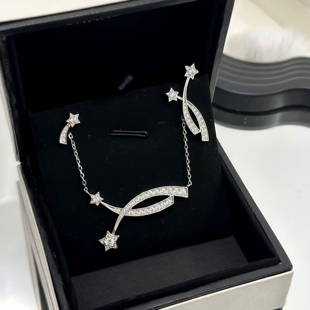 Chanel Women CC Etoile Filante Earrings 18K White Silver Diamonds