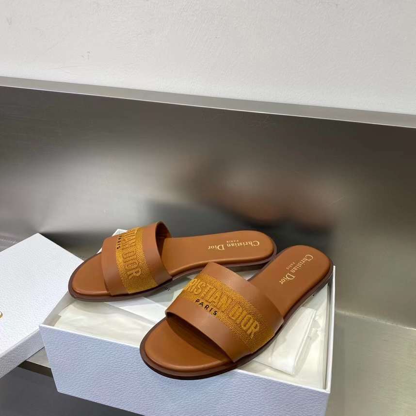 Dior Unisex CD Dway Slide Camel Calfskin Embroidered Cotton