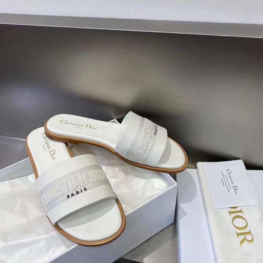 Dior Unisex CD Dway Slide White Calfskin Embroidered Cotton