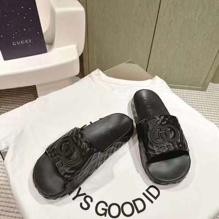 Gucci Unisex GG Interlocking G Slide Sandal Black Textured Rubber