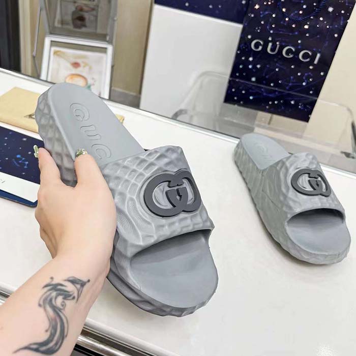 Gucci Unisex GG Interlocking G Slide Sandal Grey Textured Rubber